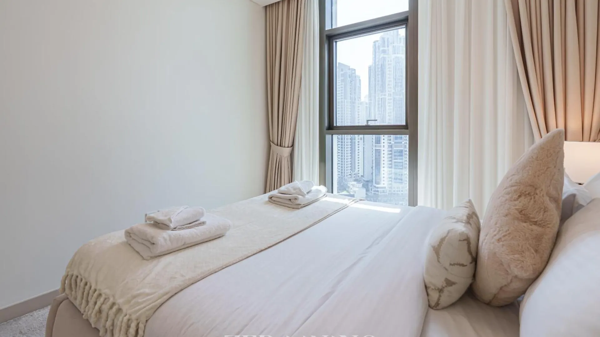 Zed Living - 2 Bedroom Next To Burj Khalifa - Burj Crown Dubai