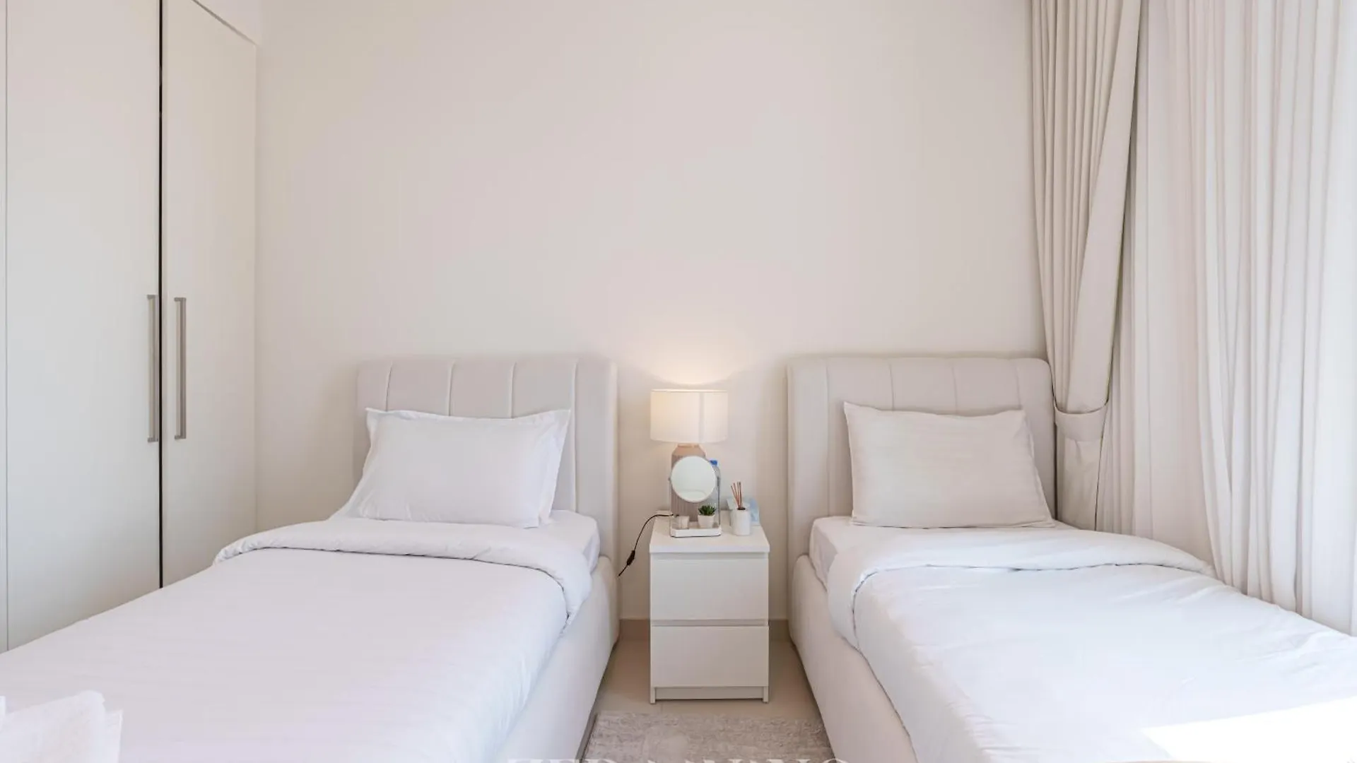 Appartamento Zed Living - 2 Bedroom Next To Burj Khalifa - Burj Crown Dubai